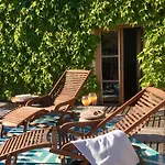 Couette-café Les Didascalies 4*