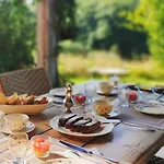 Couette-café Les Didascalies 4*