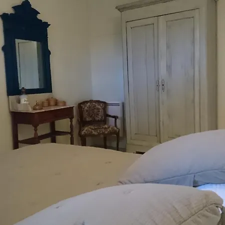 Les Didascalies Bed and breakfast *