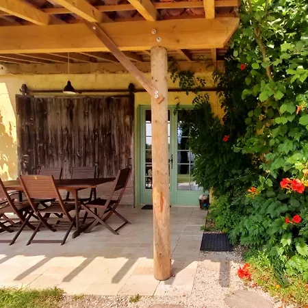 Les Didascalies Bed & Breakfast *